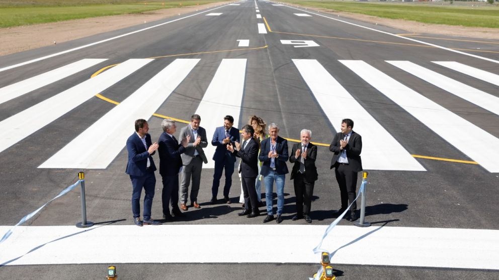 Tras una inversión de 1.300 millones de pesos, reinauguran un aeropuerto