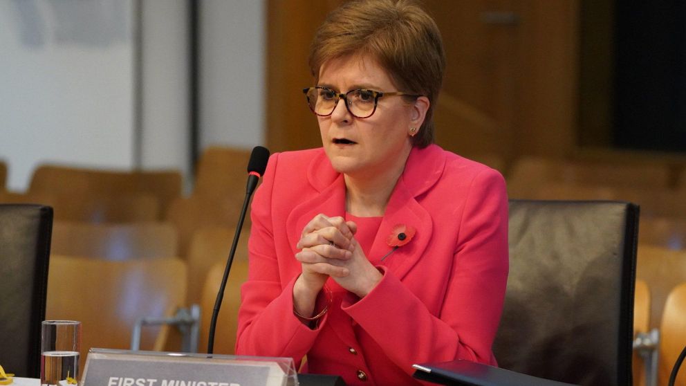 la primera ministra de Escocia, Nicola Sturgeon, quería celebrar otro referendo independentista el año que viene