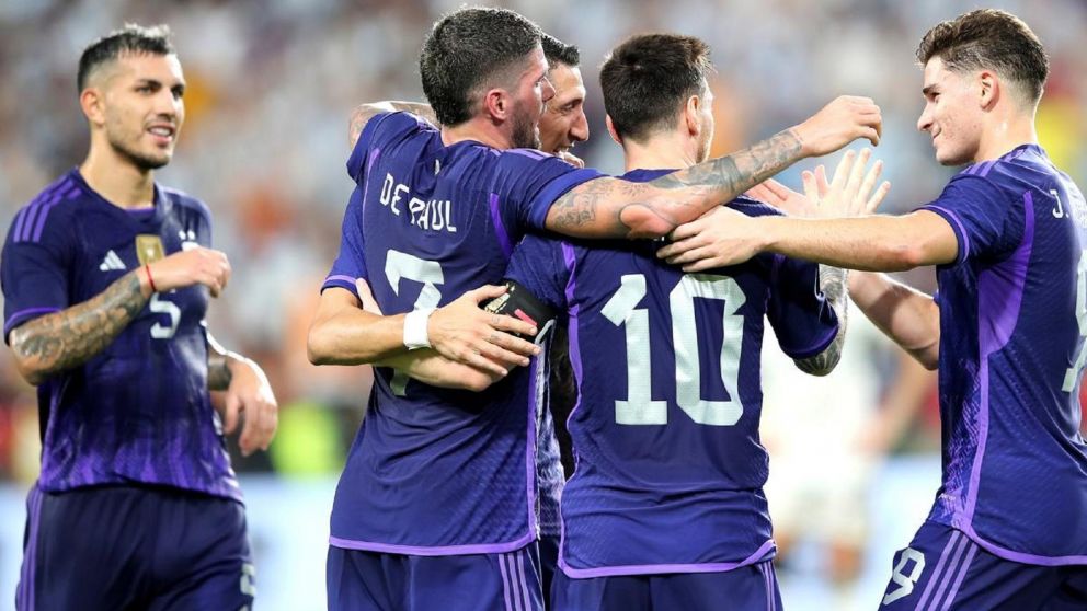 La Selección argentina debutará en Qatar este martes 22 con Arabia Saudita