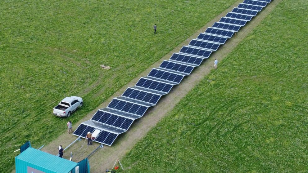 La generadora AES entra al capital de una empresa de soluciones de energía renovable para el agro