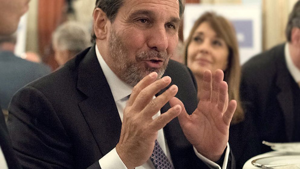 Ordenaron 11 allanamientos vinculados a la familia Caputo y Revolución Federal