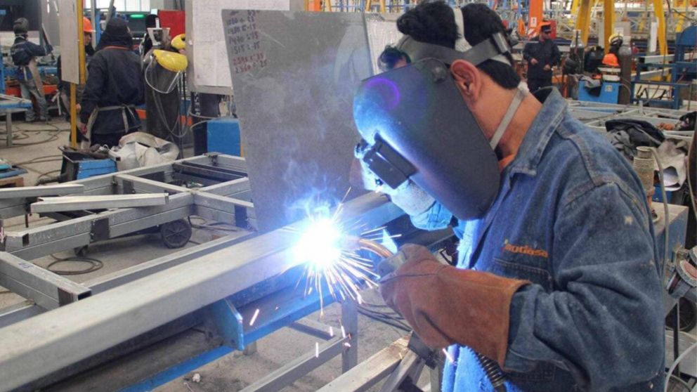 El uso de maquinarias industriales desaceleró su dinámica en julio