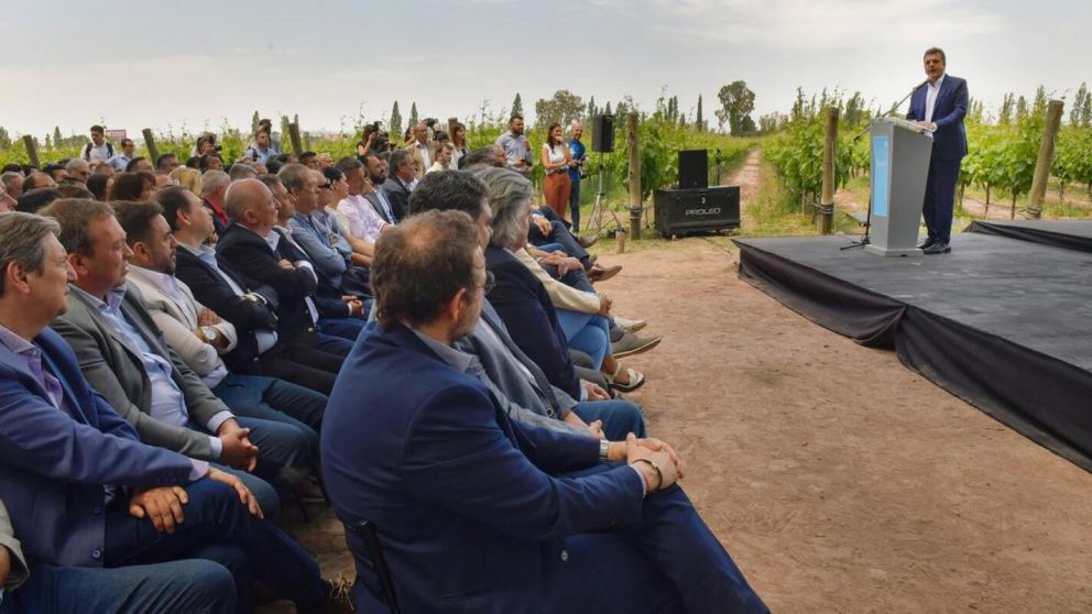 Luego de que Massa anunció la puesta en marcha de un nuevo tipo de cambio especial