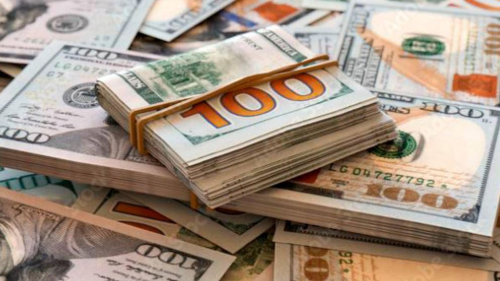 Dólar hoy: comprar dólar ahorro sin subsidios