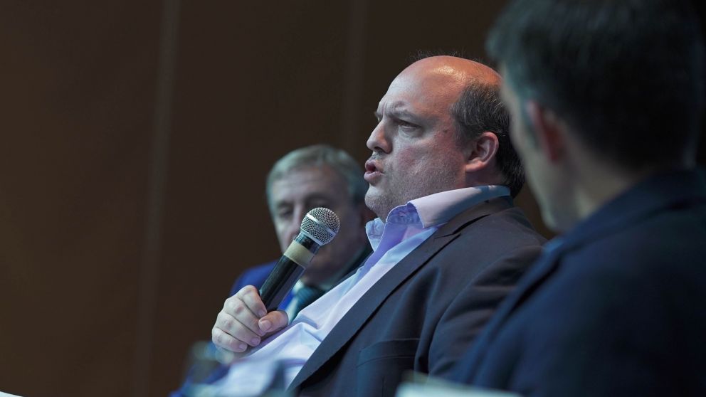 "Hasta él dice que privatizar Aerolíneas es un discurso de campaña": Pablo Ceriani volvió sobre Mauricio Macri