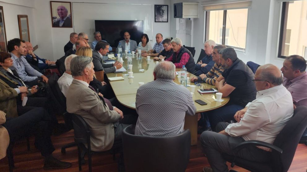 Arrancó la pulseada por la revisión paritaria metalúrgica