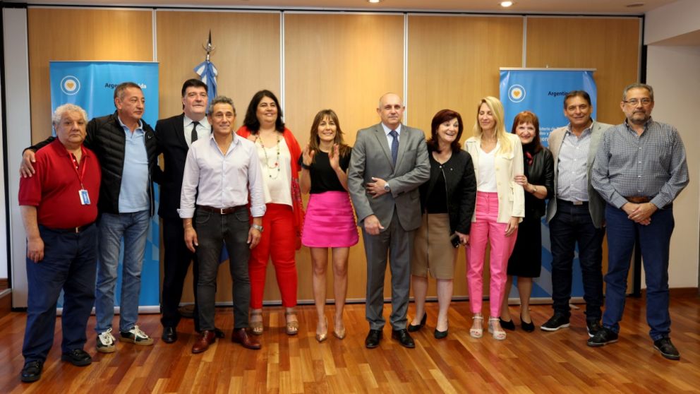 El acuerdo se rubric� en el Ministerio de Trabajo de la Naci�n