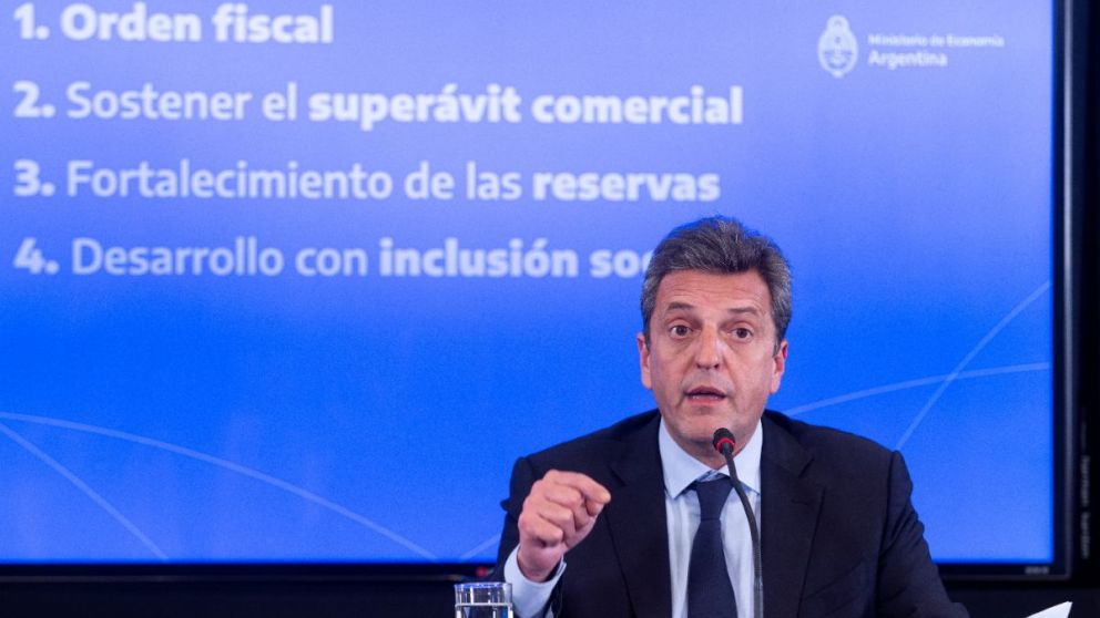 Sergio Massa: tres meses de estabilizaci�n macro y el desaf�o de la micro 