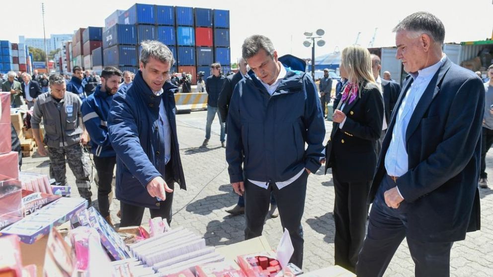 Massa estuvo en el operativo en el Puerto junto a Michel y Castagneto