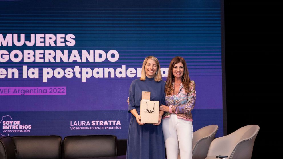 La vicegobernadora Laura Stratta con la presidenta de WEF Argentina, Lina Anllo 
