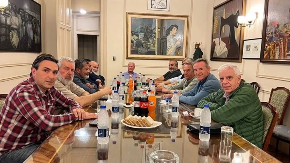 Reunión de la CGT y el Movimiento Evita