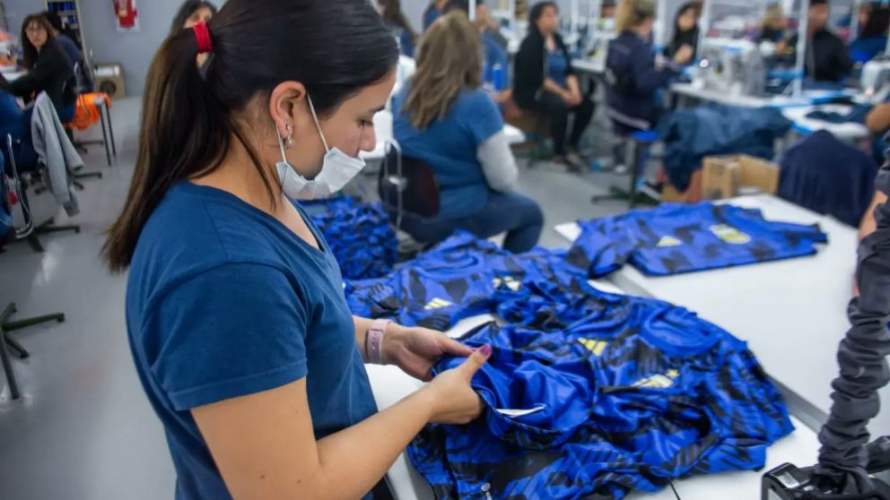 RA Intertrading empleará a 300 personas