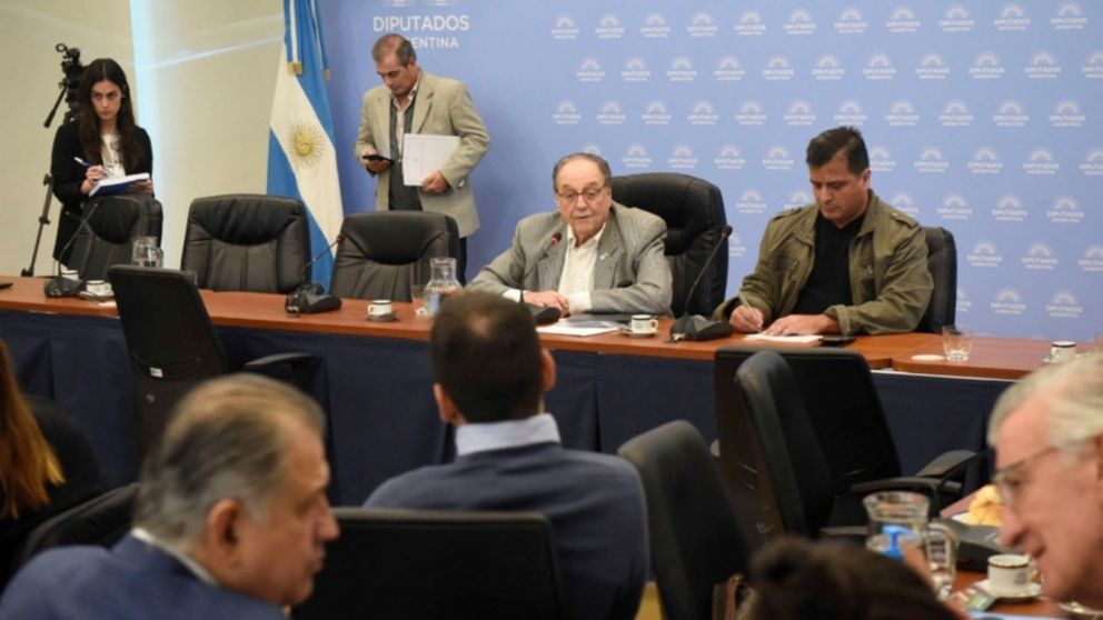 Carlos Heller, presidente de la Comisión de Presupuesto y Hacienda