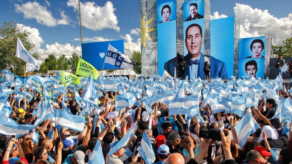 Sin la presencia del Presidente Fernández, el principal acto por el Día de la Lealtad, tendrá lugar en Plaza de Mayo