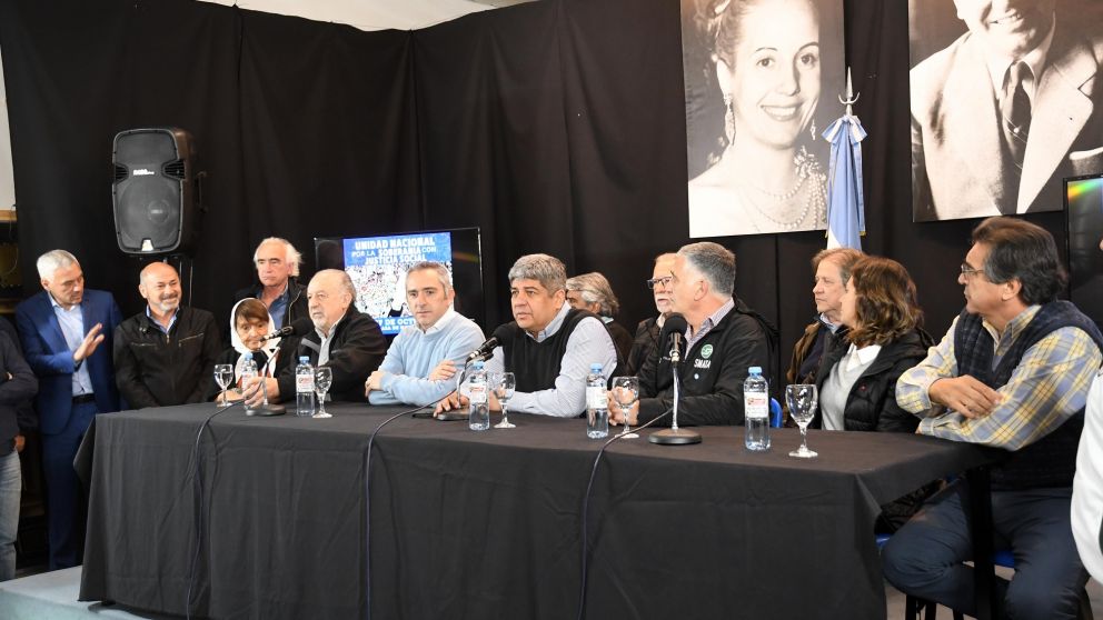 Madres de Plaza de Mayo, el Frente Sindical, la Corriente y las dos CTA realzaron la convocatoria