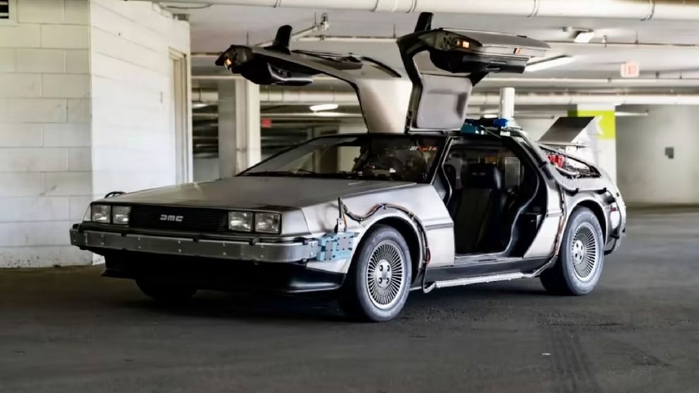 Subastan un DeLorean similar al de Volver al Futuro