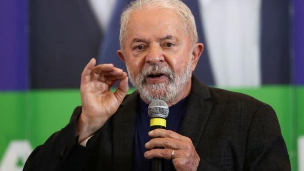 Lula volvió a prometer que invertirá en infraestructura y retomará los proyectos de construcción paralizados para generar empleo
