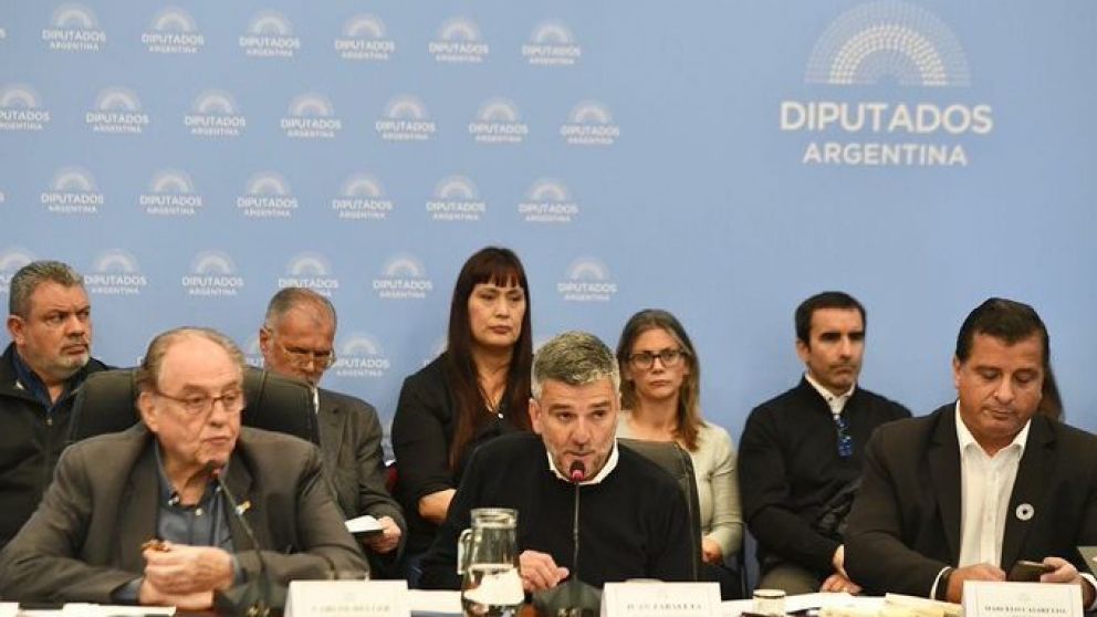 Zabaleta admite que no puede comprar algunos productos para los merenderos: "Parecemos un almacén"