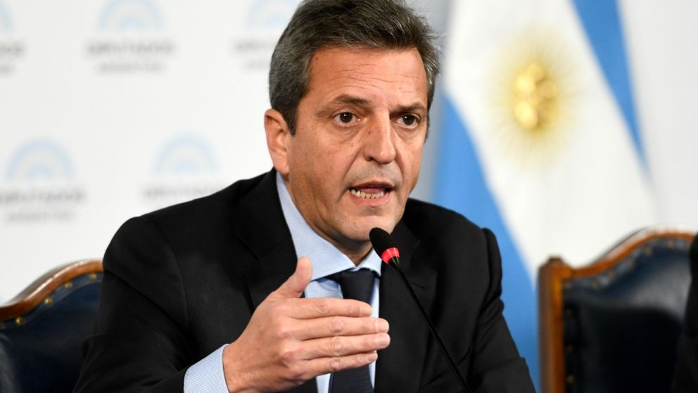 Sergio Massa prepara un bono para sectores vulnerables pero mirando el d�ficit fiscal