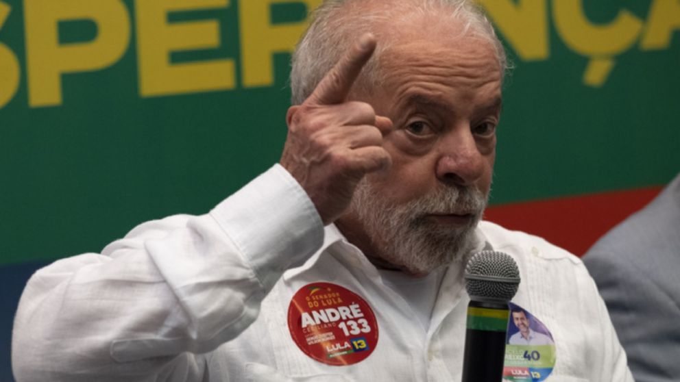 A horas de los comicios, Lula disparó contra Bolsonaro