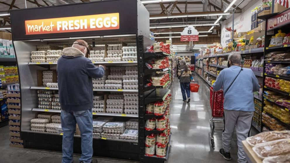 A pesar de las subas de tasas, los consumidores están más optimistas que hace tres meses