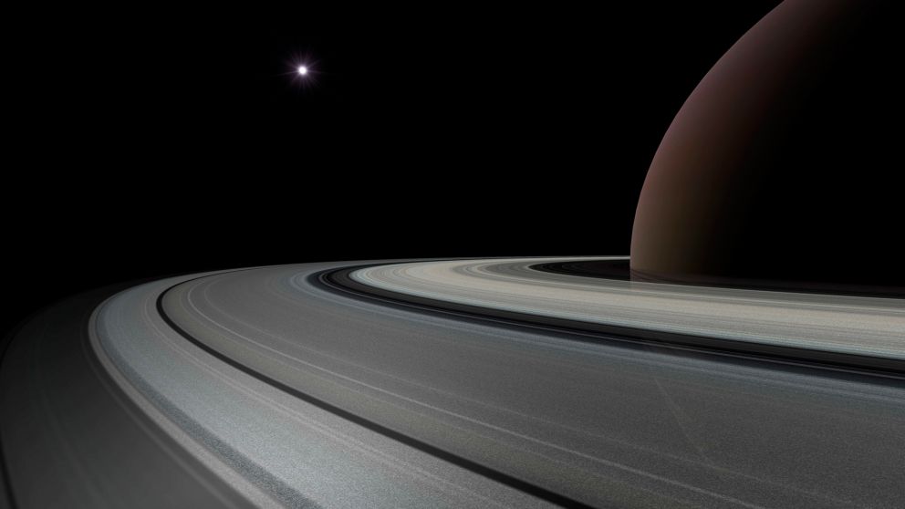 Una gran luna helada que se acercó demasiado explicaría el nacimiento de los magníficos anillos de Saturno