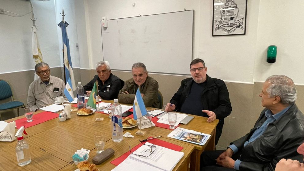 La Federación Marítima Portuaria y de la Industria Naval pactó un bono de $250.000