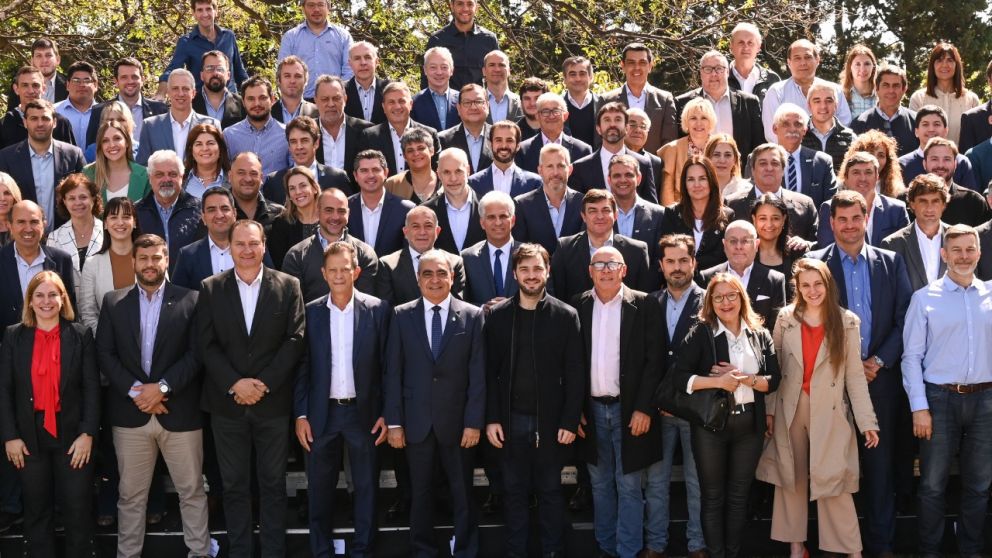 Rodríguez Larreta lanzó “Prepararse para gobernar: un país federal”, junto a 150 dirigentes de todo el país