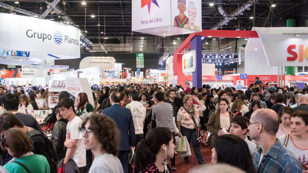 La Feria del Libro busca que se facilite el acceso del público a las publicaciones de origen internacional