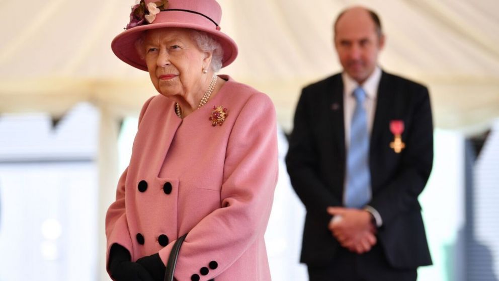 La figura de Isabel II representaba "el sistema arcaico" del neocolonialismo brit�nico