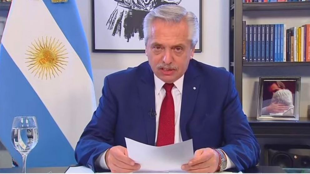 Alberto Fernández convocó en Casa Rosada a representantes sindicales, empresariales y religiosos