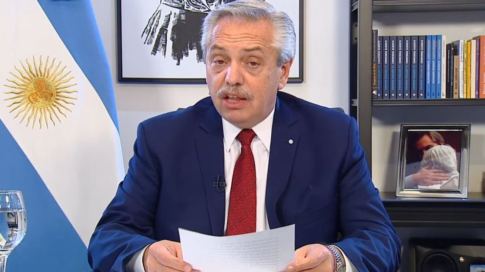 Alberto Fernández condenó el atentado a Cristina Kirchner y declaró Feriado Nacional para este viernes