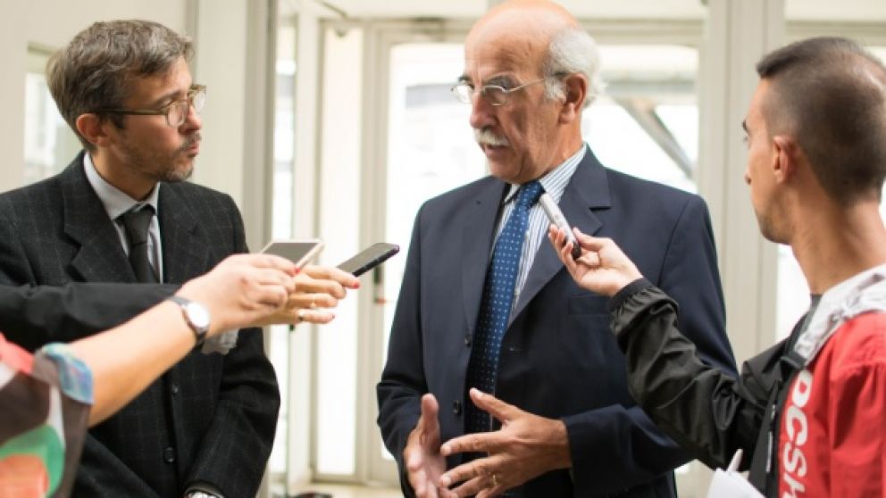 Lasalle, presidente de la Federación de Colegios de Abogados