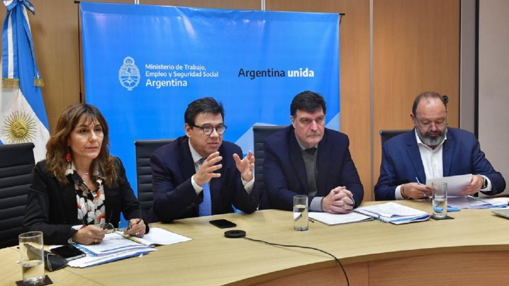 Deliberación extensa para la revisión del Salario Mínimo, el CNS regresará al debate en noviembre