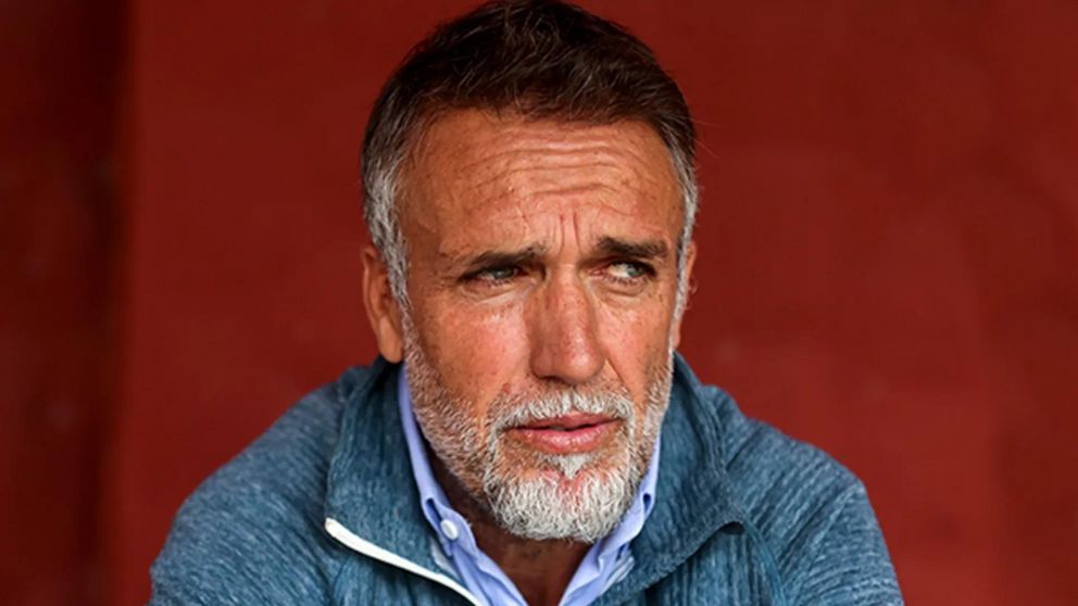Batistuta dijo que el Aporte Solidario vulnera el "derecho de propiedad y la garantía de no confiscatoriedad""