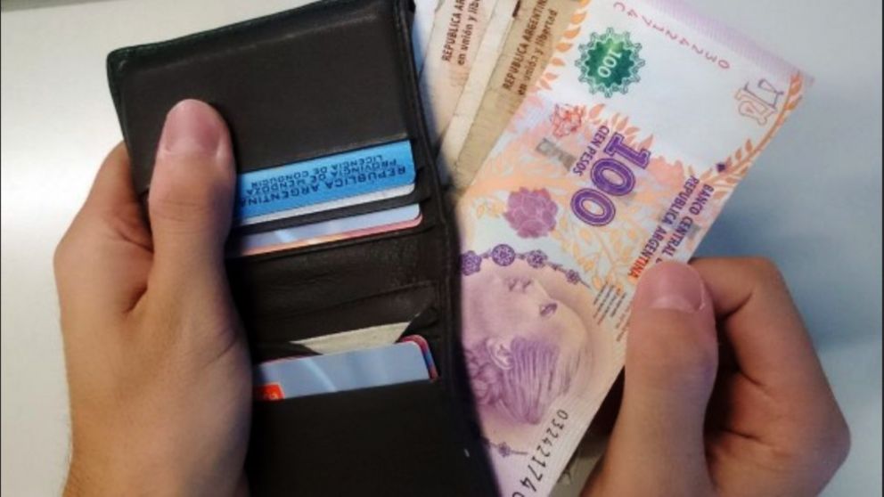 Plan de hasta $23.000 para desempleados