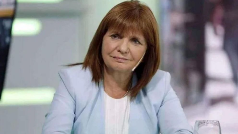 Patricia Bullrich dijo que la renuncia de Guzmán es un "nuevo paso en la disolución del Estado"