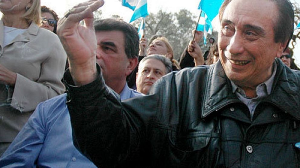 Sa�l Ubaldini, emblema y s�mbolo del movimiento obrero nacional