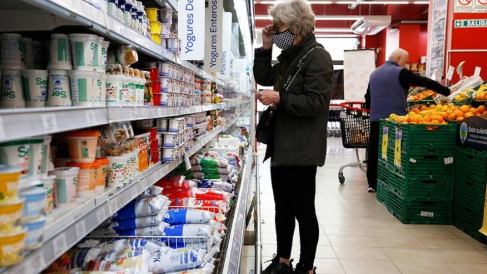 Inflación: fuerte baja del consumo en julio que anticipa menor actividad económica