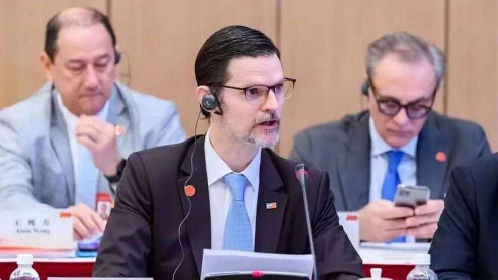 Vaca Narvaja: "Argentina respalda el principio de una sola China"