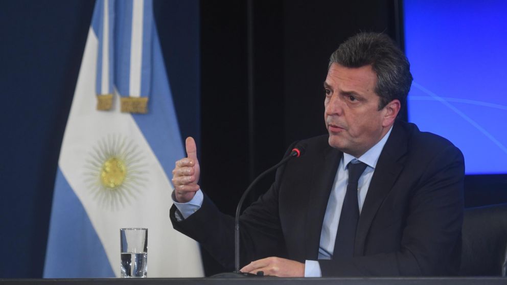 Alberto y Massa, por primera vez juntos en un acto de gestión