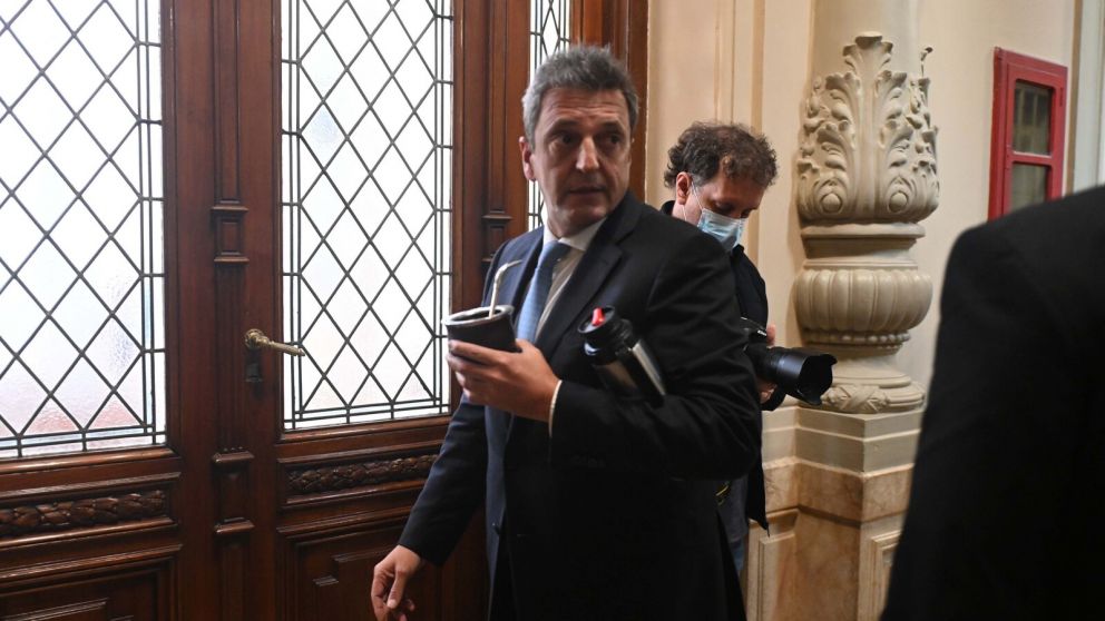 La llegada de Massa al gabinte es considerada como favorable para la economía argentina