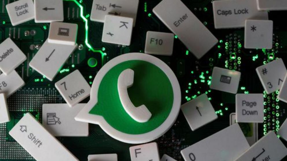 WhatsApp espiar los chats de tu pareja