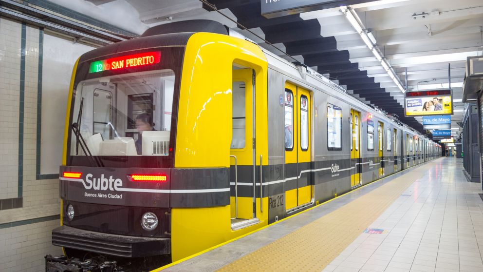 El subte pasará a costar 42 pesos