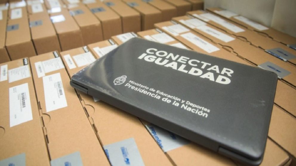 Programa Conectar Igualdad: dispositivos digitales