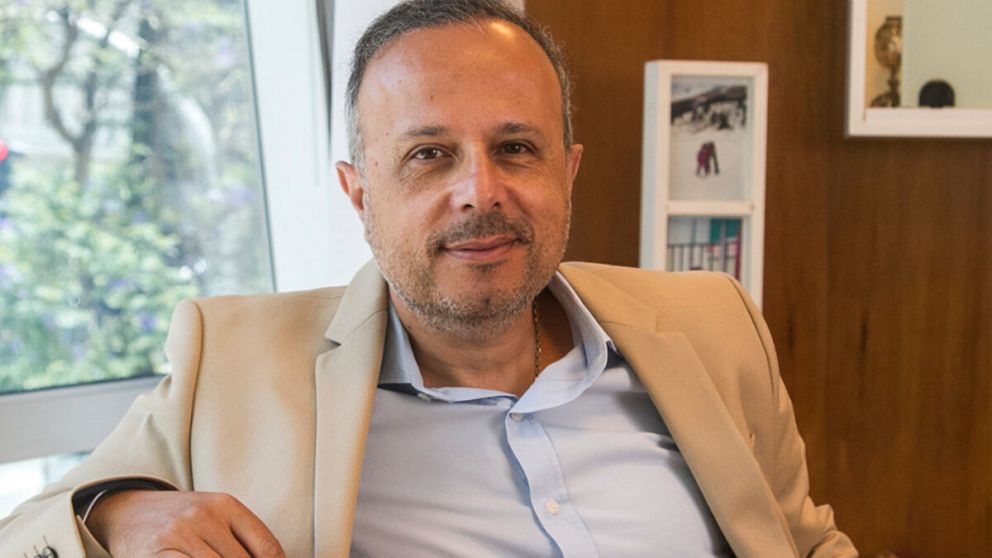 Antonio Aracre, CEO de Syngenta, propone acciones para quitar presión al tipo de cambio