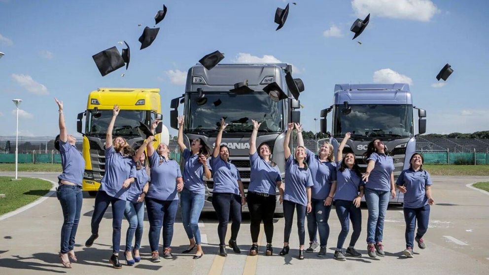 "Hay más de 5.000 pre-inscriptas en la lista de espera", afirmó el CEO de Scania