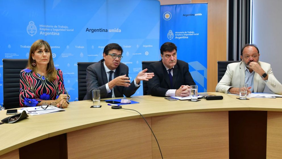 Definen un nuevo salario m�nimo