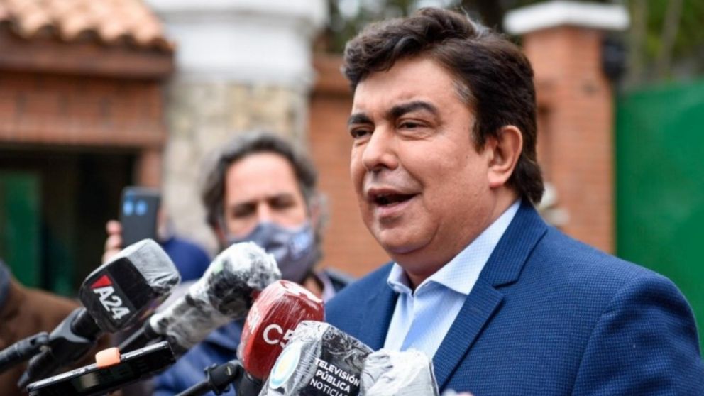 Espinoza y Manzur lanzaron el programa Matanza Tecnológica con la entrega de 20 mil tablets a estudiantes secundarios