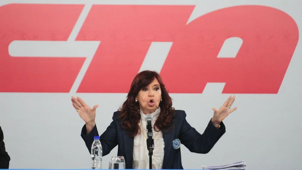 En los pr�ximo d�as Cristina volver� a fijar posici�n en torno a los planes sociales